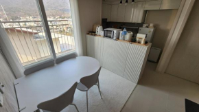 JW's Bukhansan Healing Stay II